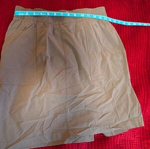 Duluth Trading Skort Small